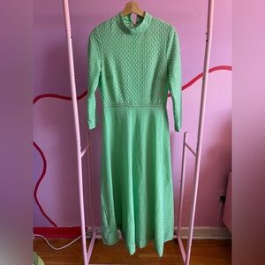 Women's Vinatage Mint Green Long Sleeve Midi Dress